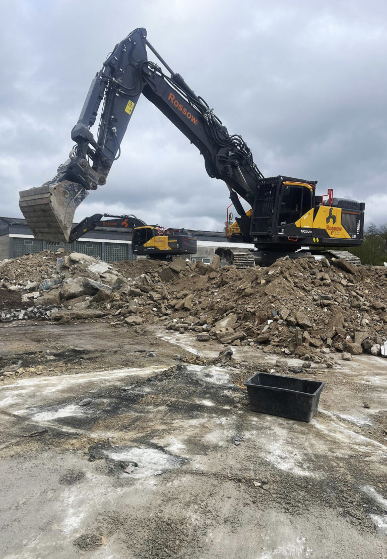 Volvo EC380EHR Kettenbagger, Longfront 3_Web